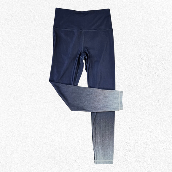 Athleta Gray Ombre Elation Buttery High Waisted 7/8 Tight Leggings Size Small - Picture 1 of 9